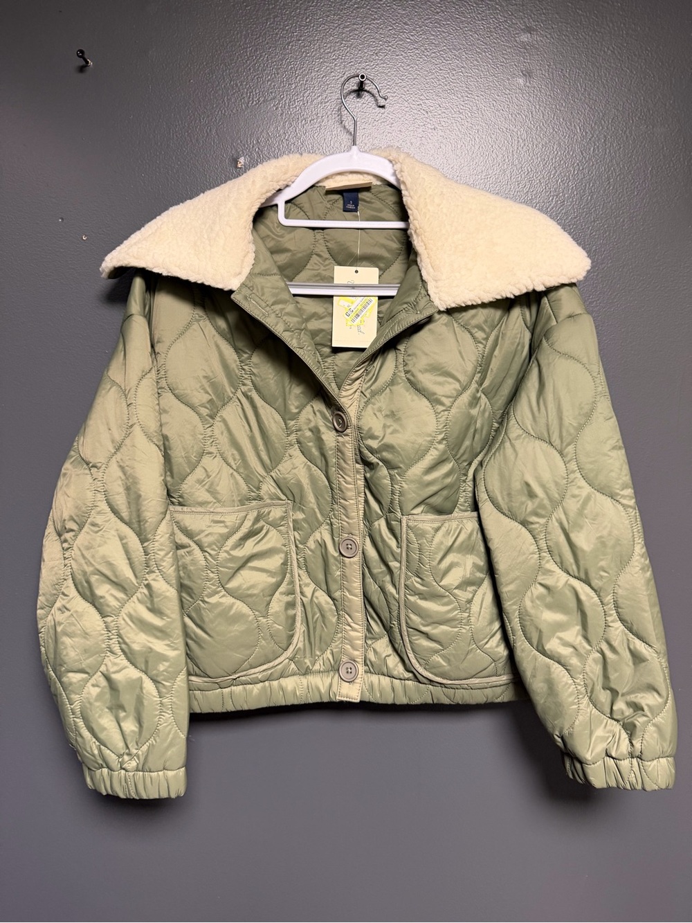 NWT Universal Thread Onion Quilted Puffer Jacket Sherpa Trim Olive S